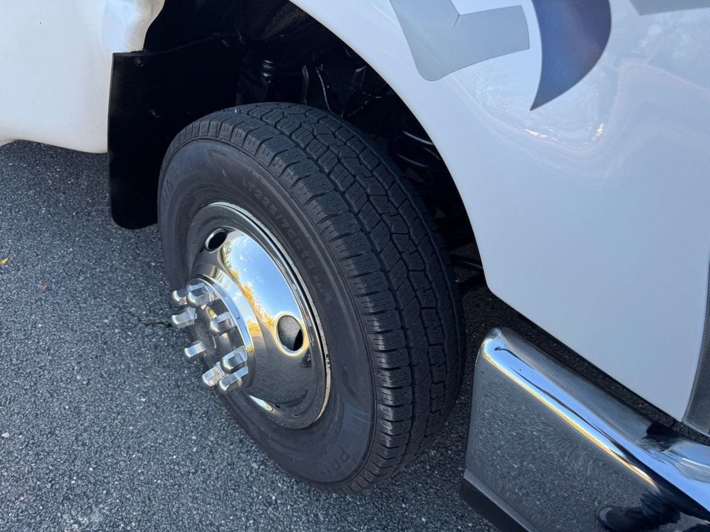 2016 Ford E-350 Cutaway Non-CDL Shuttle Bus 42K Miles For Adults Church Senior & Group Transportation - 22917850 - 37