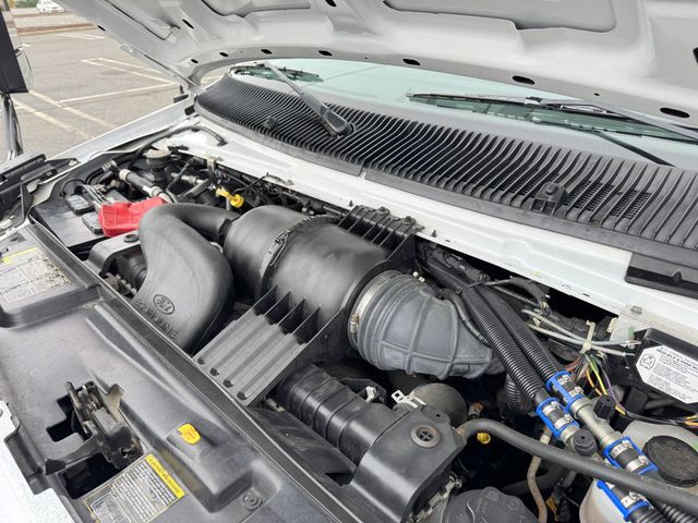 2016 Ford E-350 Cutaway Non-CDL Wheelchair Shuttle Bus For Adult Handicap Accessible Transportation - 22933367 - 17