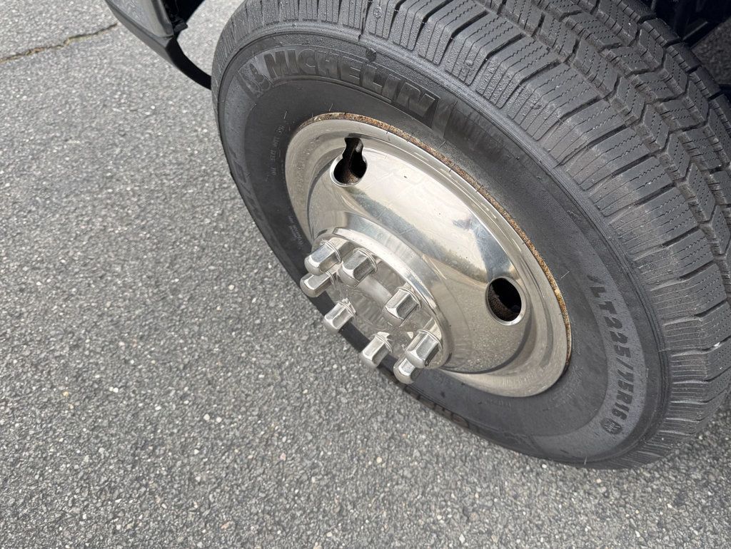 2016 Ford E-350 Cutaway Non-CDL Wheelchair Shuttle Bus For Adult Handicap Accessible Transportation - 22933367 - 38