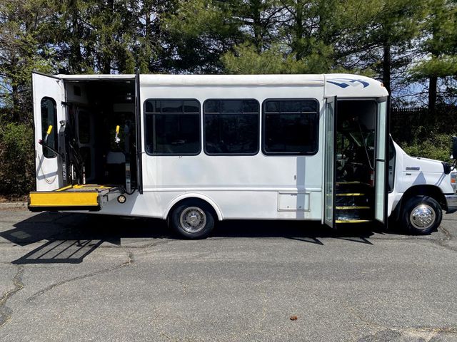 2016 Ford E-350 Cutaway Non-CDL Wheelchair Shuttle Bus For Adult Handicap Accessible Transportation - 22933367 - 3