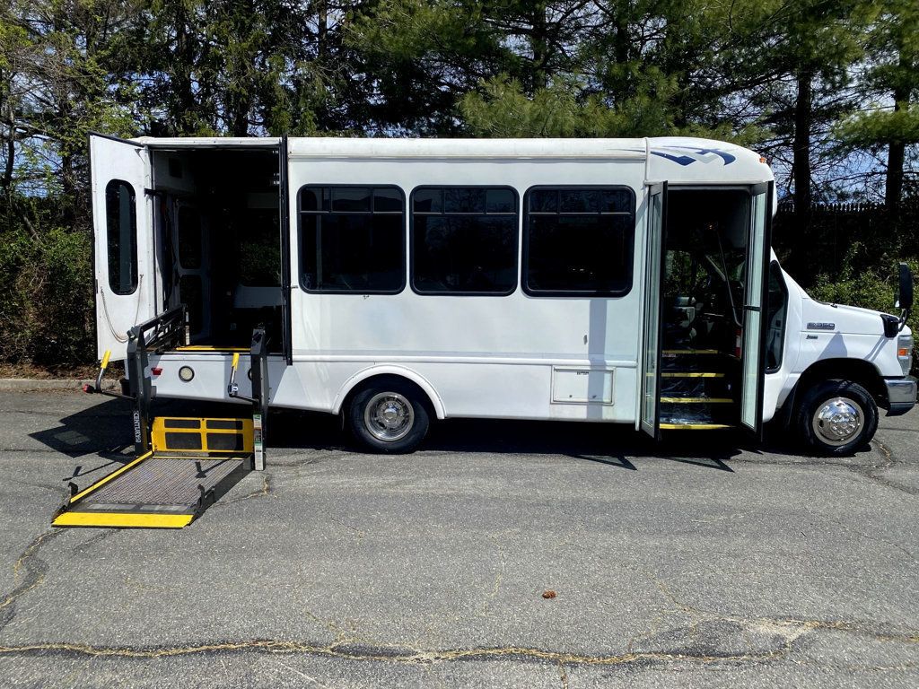 2016 Ford E-350 Cutaway Non-CDL Wheelchair Shuttle Bus For Adult Handicap Accessible Transportation - 22933367 - 4