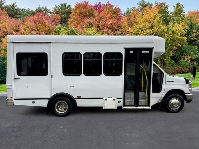 2016 Ford E-350 Cutaway Non-CDL Wheelchair Shuttle Bus For Adults Seniors Church Medical Transport With Lift - 22631402 - 11