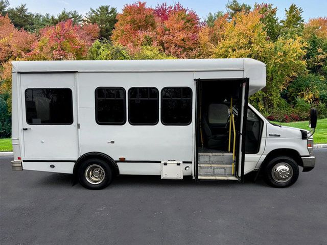 2016 Ford E-350 Cutaway Non-CDL Wheelchair Shuttle Bus For Adults Seniors Church Medical Transport With Lift - 22631402 - 12