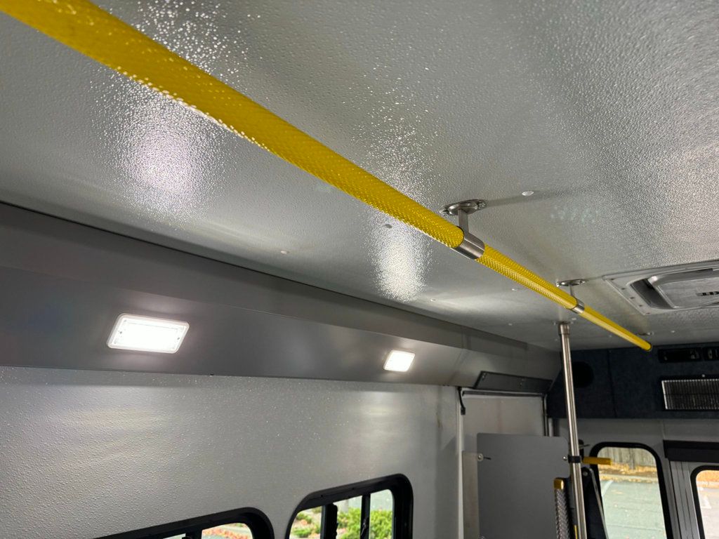 2016 Ford E-350 Cutaway Non-CDL Wheelchair Shuttle Bus For Adults Seniors Church Medical Transport With Lift - 22631402 - 30