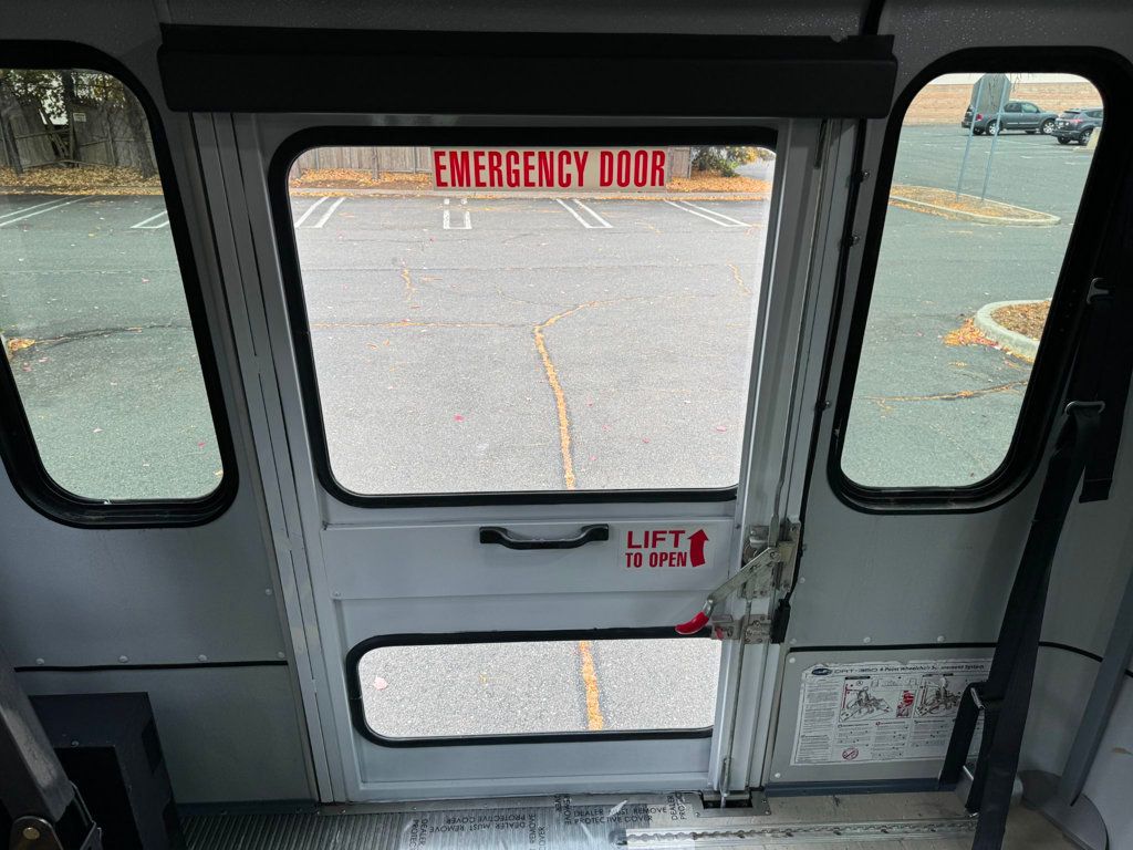 2016 Ford E-350 Cutaway Non-CDL Wheelchair Shuttle Bus For Adults Seniors Church Medical Transport With Lift - 22631402 - 34