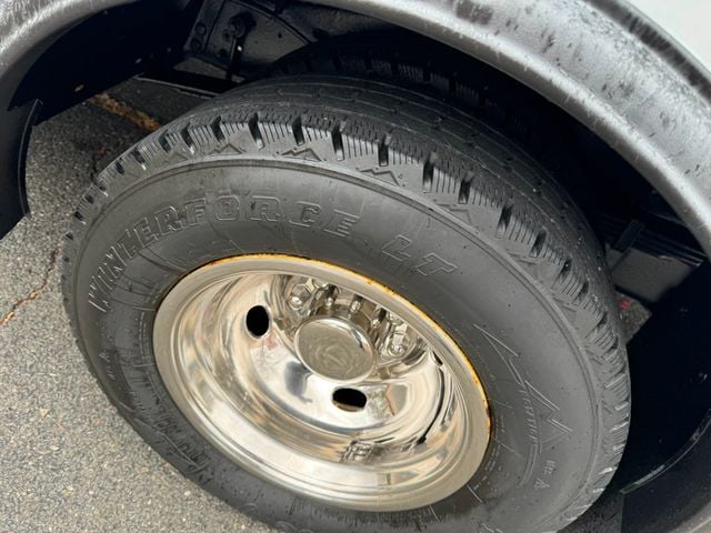 2016 Ford E-350 Cutaway Non-CDL Wheelchair Shuttle Bus For Adults Seniors Church Medical Transport With Lift - 22631402 - 39