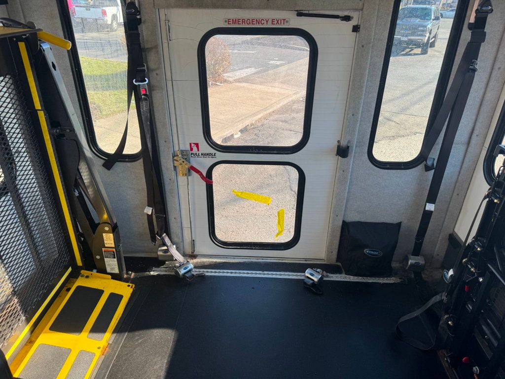 2016 Ford E-350 Non-CDL Wheelchair Shuttle Bus For Sale For Adults Medical Transport Mobility ADA Handicapped - 22962871 - 25