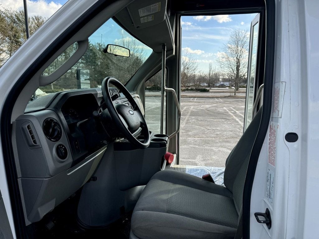 2016 Ford E-350 Non-CDL Wheelchair Shuttle Bus For Sale For Adults Seniors Church Medical Transport Handicapped - 22733214 - 17