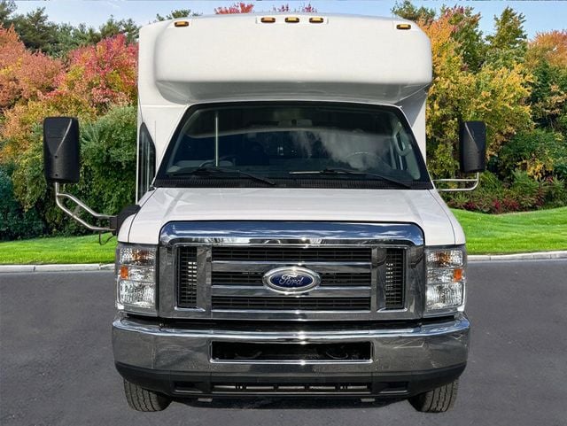 2016 Ford E-350 Non-CDL Wheelchair Shuttle Bus For Sale For Adults Seniors Church Medical Transport Handicapped - 22733214 - 1