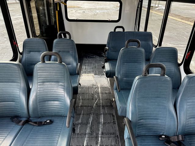 2016 Ford E-350 Non-CDL Wheelchair Shuttle Bus For Sale For Adults Seniors Church Medical Transport Handicapped - 22733214 - 22