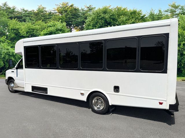 2016 Ford E-450 24 Passenger Shuttle Bus For Senior Tour Charters Student Church Hotel Transport - 22885823 - 10