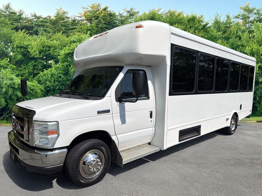 2016 Ford E-450 24 Passenger Shuttle Bus For Senior Tour Charters Student Church Hotel Transport - 22885823 - 12