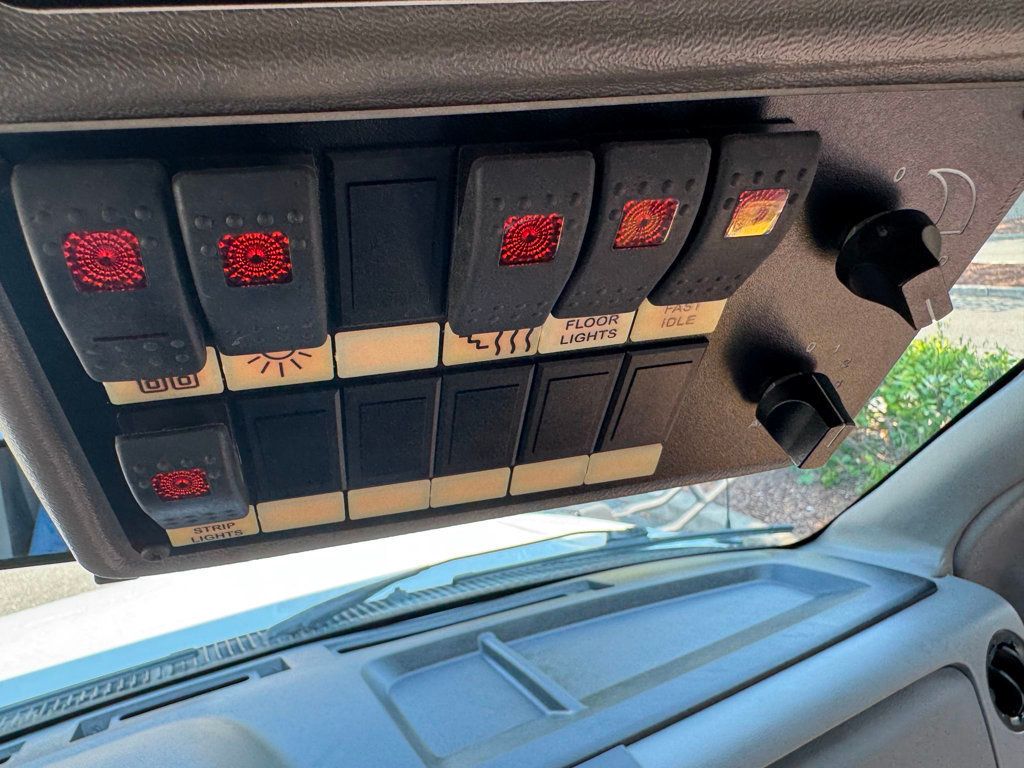 2016 Ford E-450 24 Passenger Shuttle Bus For Senior Tour Charters Student Church Hotel Transport - 22885823 - 26