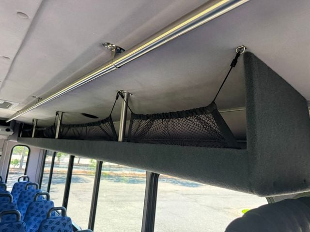 2016 Ford E-450 24 Passenger Shuttle Bus For Senior Tour Charters Student Church Hotel Transport - 22885823 - 32