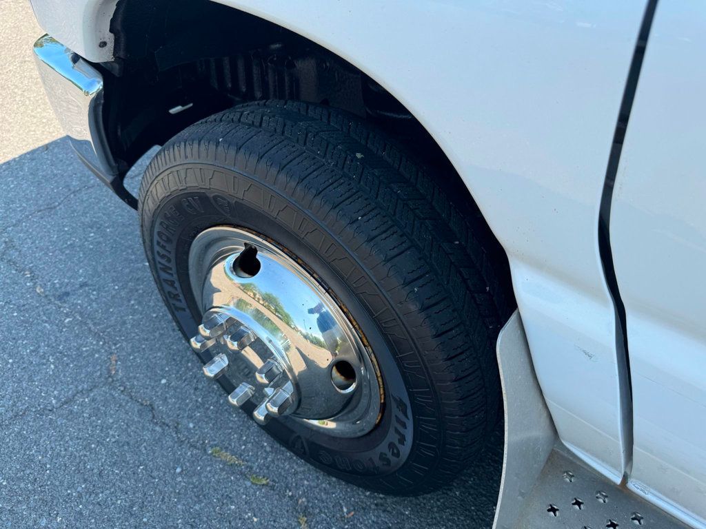 2016 Ford E-450 24 Passenger Shuttle Bus For Senior Tour Charters Student Church Hotel Transport - 22885823 - 39