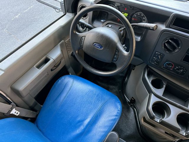 2016 Ford E-450 Non-CDL Wheelchair Shuttle Bus For Sale For Adults Seniors Church Medical Transport Handicapped - 22733212 - 22