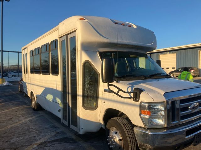 2016 Ford E-450 Wheelchair Shuttle Bus For Sale For Adults Churches Seniors Mobility ADA Handicapped - 22990668 - 2