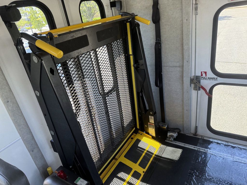 2016 Ford E-450 Wheelchair Shuttle Bus For Sale For Adults Churches Seniors Mobility ADA Handicapped - 22990668 - 41