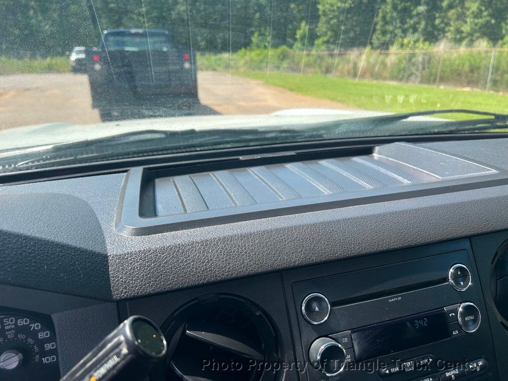 2016 Ford F250HD +POWER EQUIPMENT! REMOTE ENTRY! - 22854353 - 24