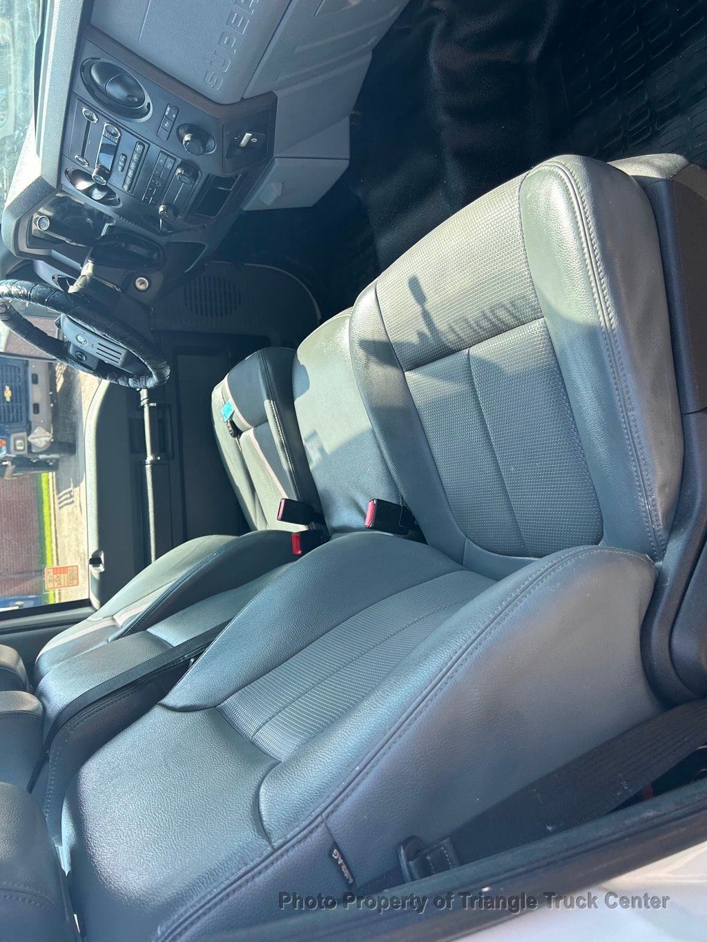 2016 Ford F250HD +POWER EQUIPMENT! REMOTE ENTRY! - 22854353 - 37