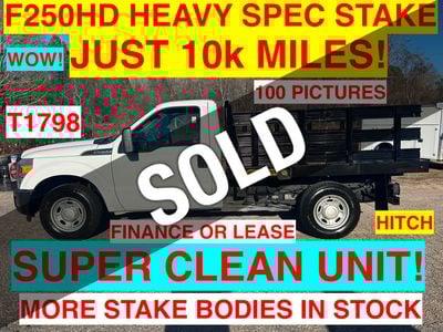 2016 Ford F250HD 8FT STAKE RACK BODY JUST 10k MILES!