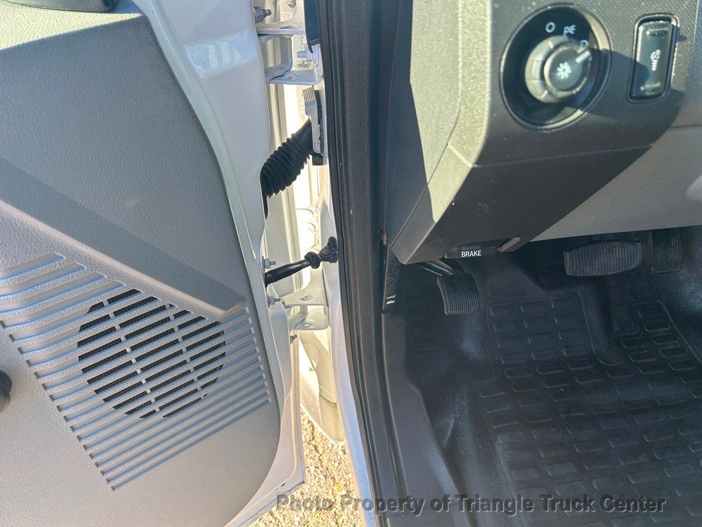 2016 Ford F250HD 8FT STAKE RACK BODY JUST 10k MILES! +HITCH RECEIVER! SUPER CLEAN UNIT! - 22945354 - 10