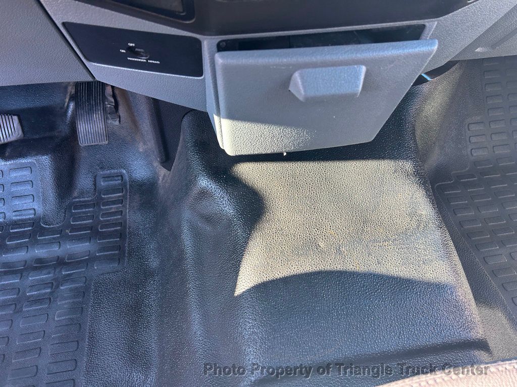 2016 Ford F250HD 8FT STAKE RACK BODY JUST 10k MILES! +HITCH RECEIVER! SUPER CLEAN UNIT! - 22945354 - 62