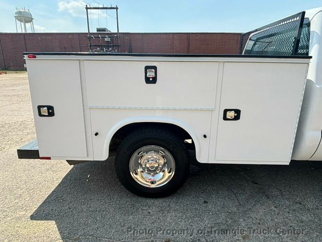 2016 Ford F250HD CREW UTILITY JUST 14k MILES! + - 22994073 - 13