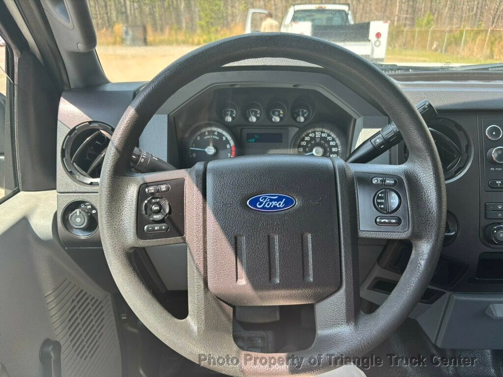 2016 Ford F250HD CREW UTILITY JUST 14k MILES! + - 22994073 - 33