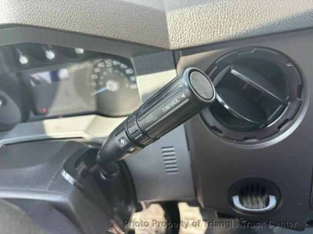 2016 Ford F250HD CREW UTILITY JUST 14k MILES! + - 22994073 - 40