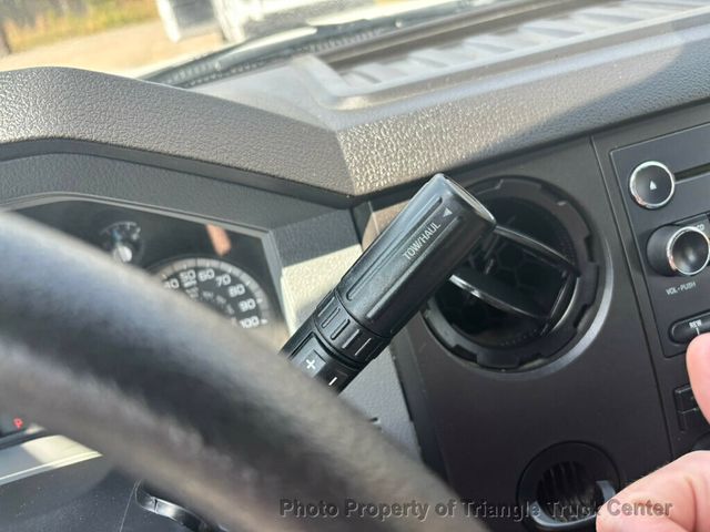 2016 Ford F250HD CREW UTILITY JUST 14k MILES! + - 22994073 - 44
