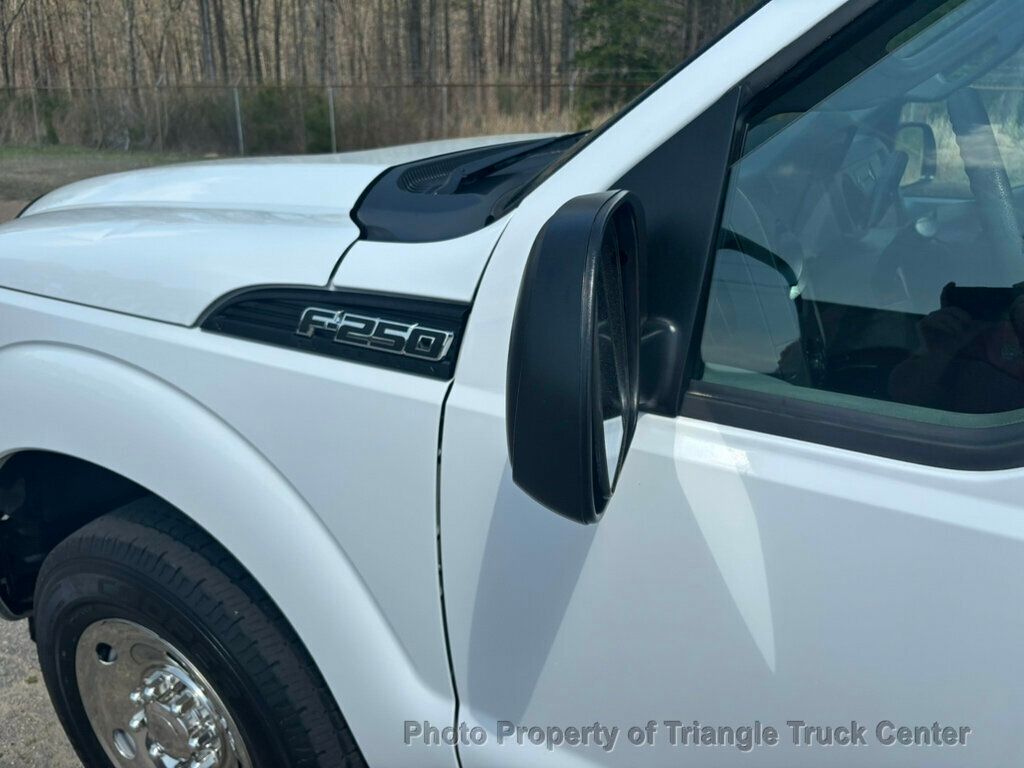 2016 Ford F250HD CREW UTILITY JUST 14k MILES! + - 22994073 - 54