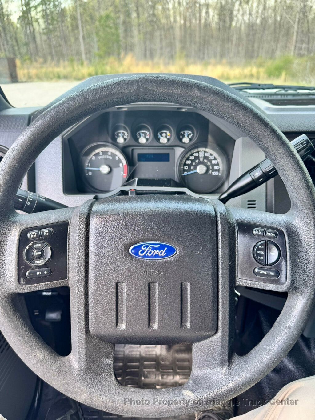 2016 Ford F250HD CREW UTILITY JUST 17k MILES + - 22994072 - 27