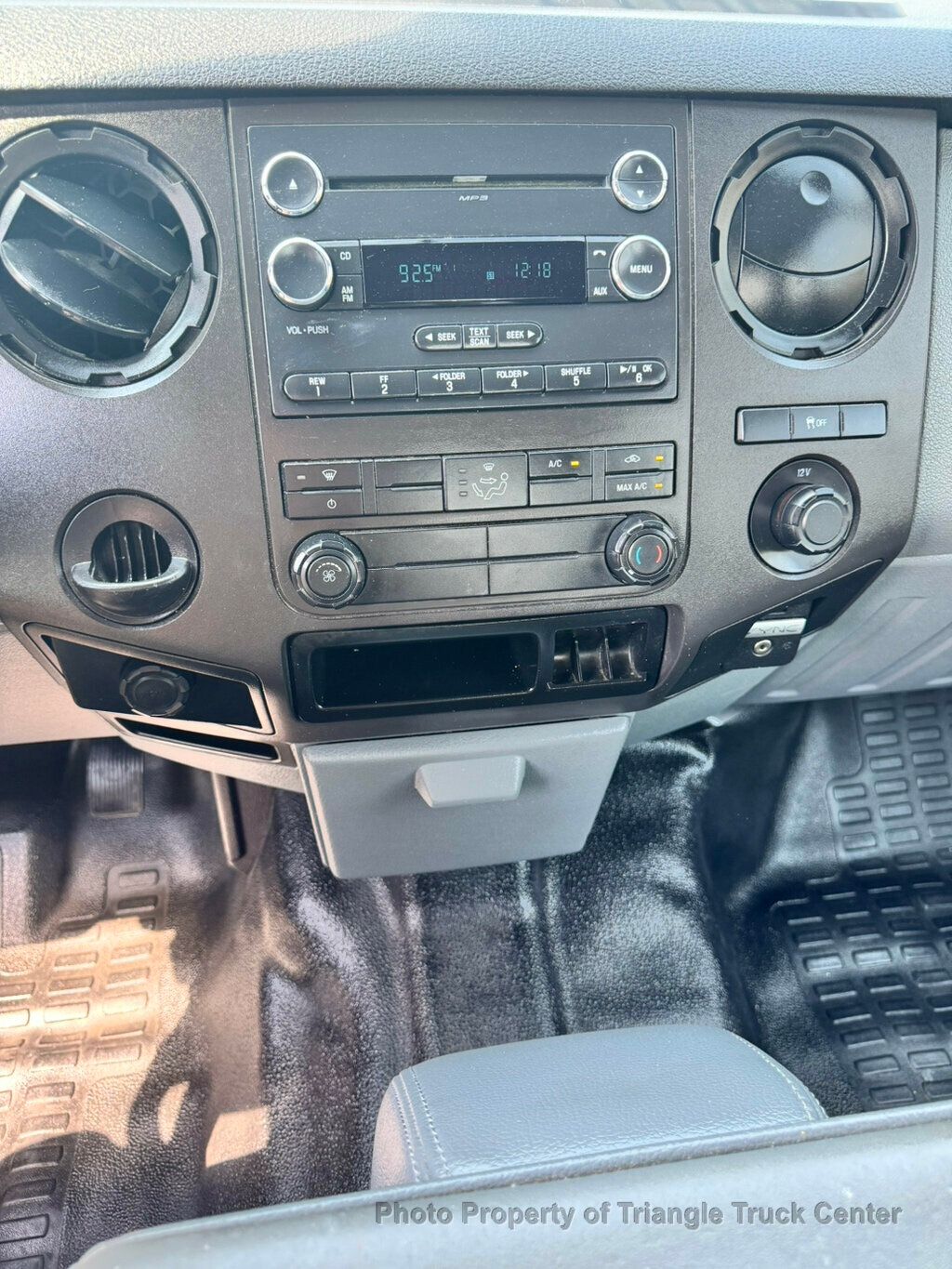 2016 Ford F250HD CREW UTILITY JUST 17k MILES + - 22994072 - 30
