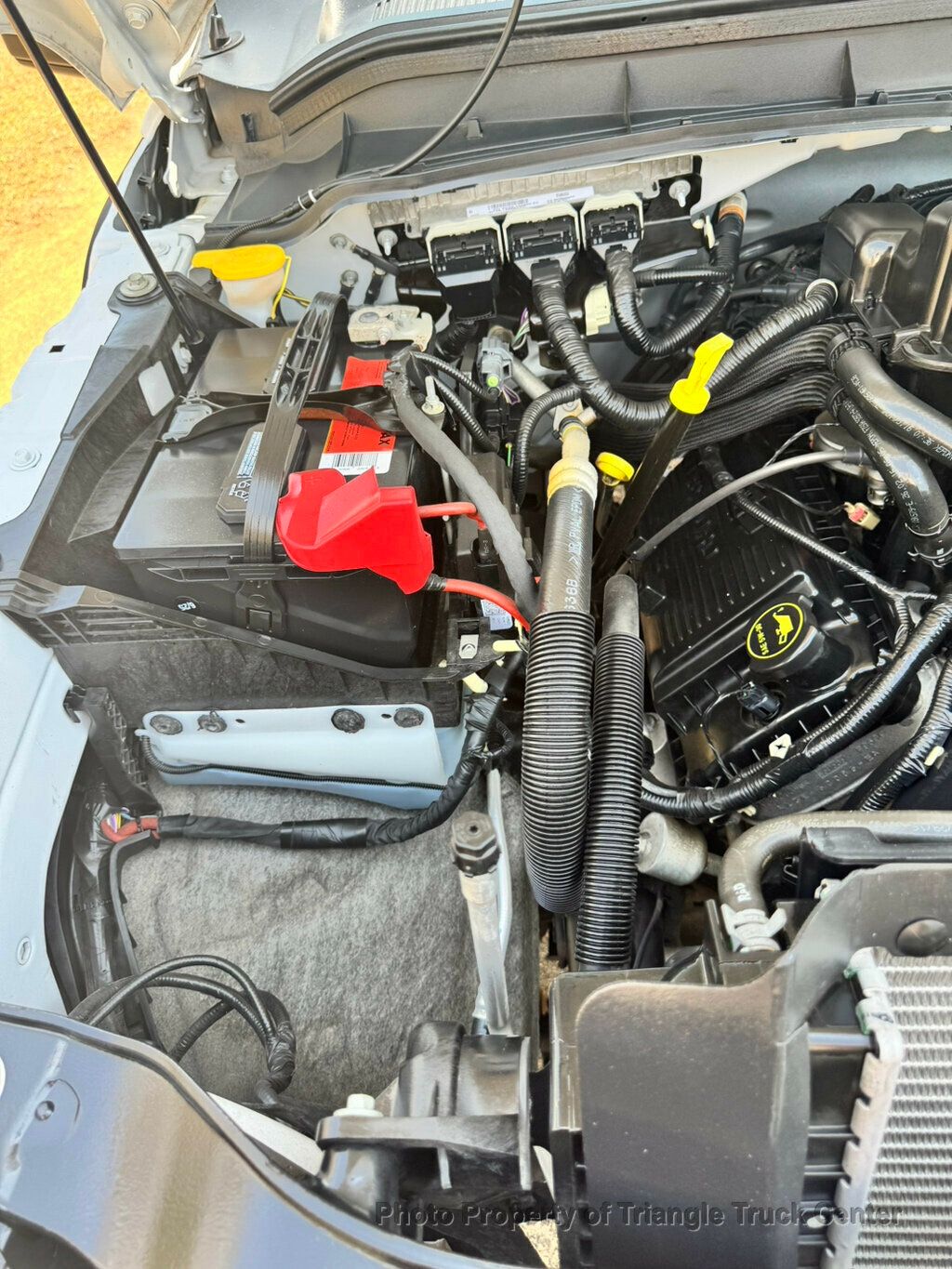 2016 Ford F250HD CREW UTILITY JUST 17k MILES + - 22994072 - 38
