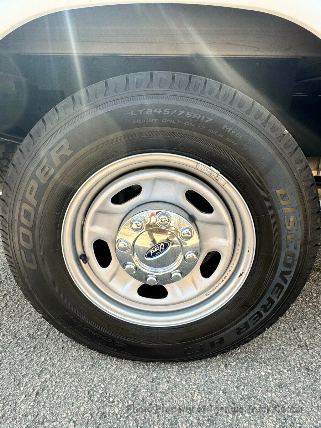 2016 Ford F250HD CREW UTILITY JUST 17k MILES + - 22994072 - 55