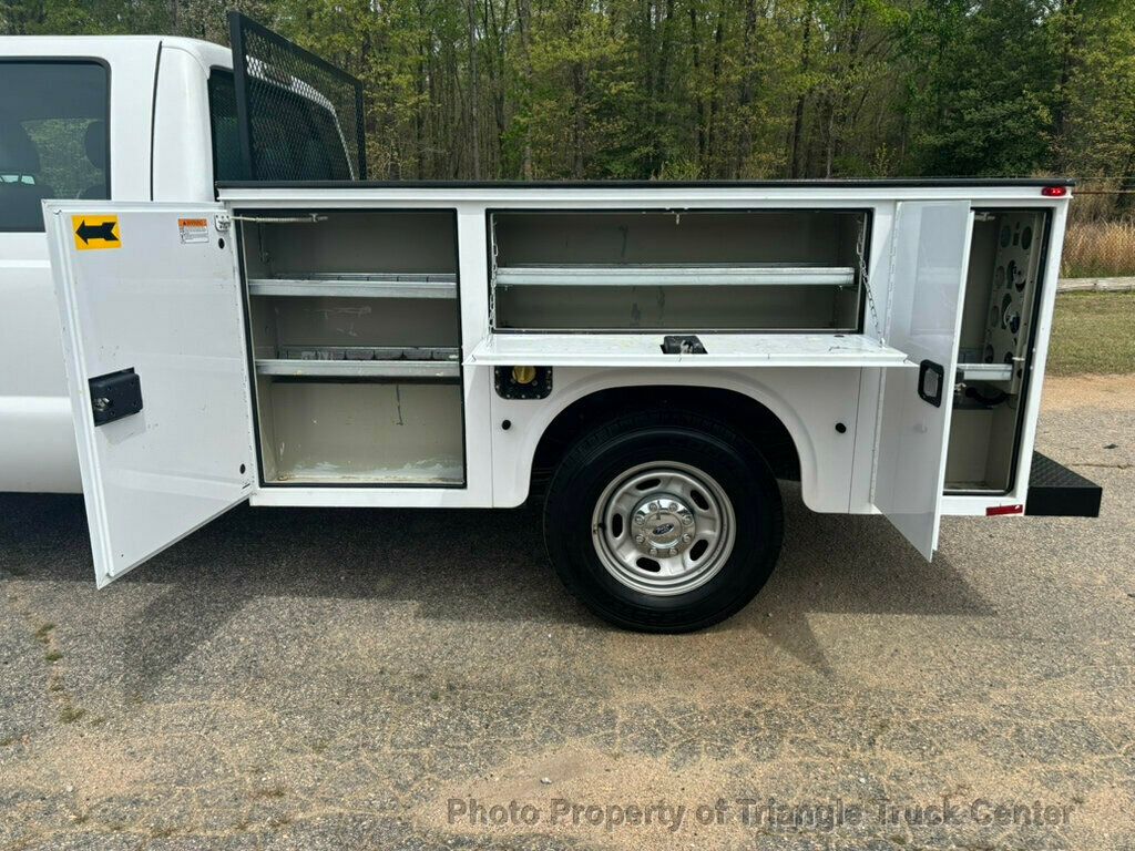 2016 Ford F250HD CREW UTILITY JUST 17k MILES! + - 22994071 - 10