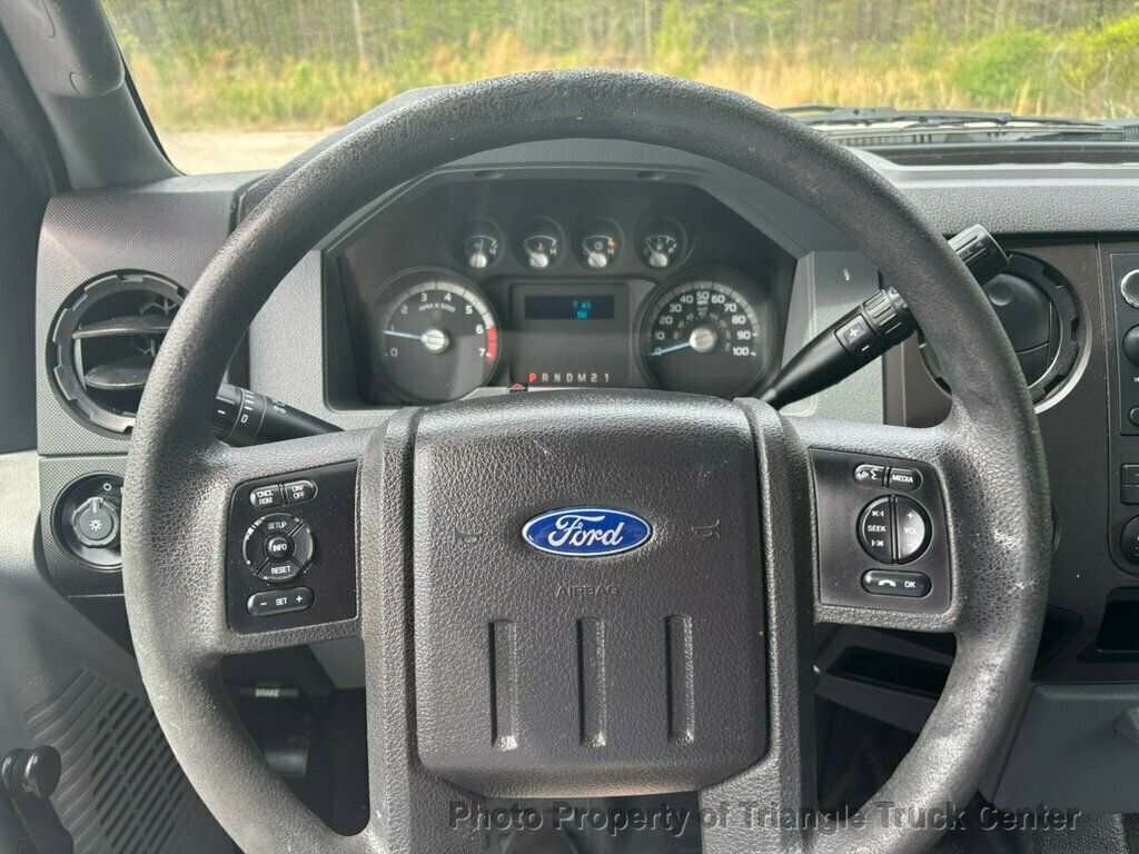 2016 Ford F250HD CREW UTILITY JUST 17k MILES! + - 22994071 - 27