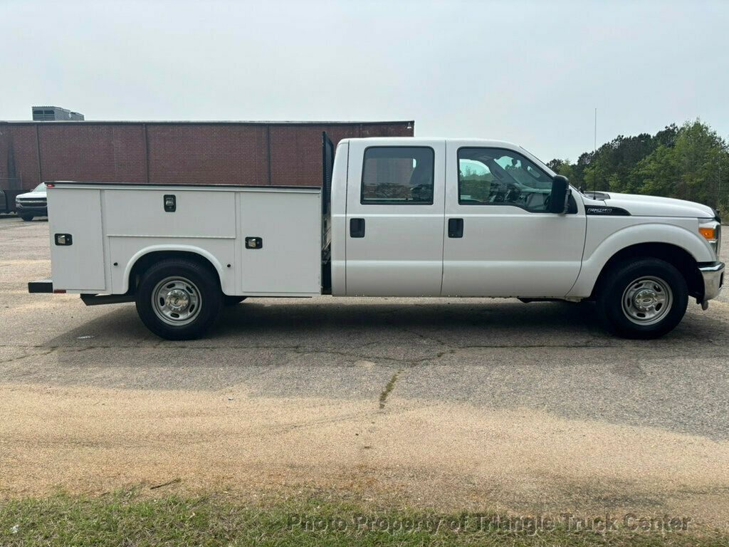2016 Ford F250HD CREW UTILITY JUST 17k MILES! + - 22994071 - 2