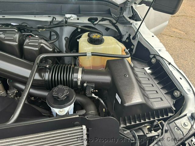 2016 Ford F250HD CREW UTILITY JUST 17k MILES! + - 22994071 - 51