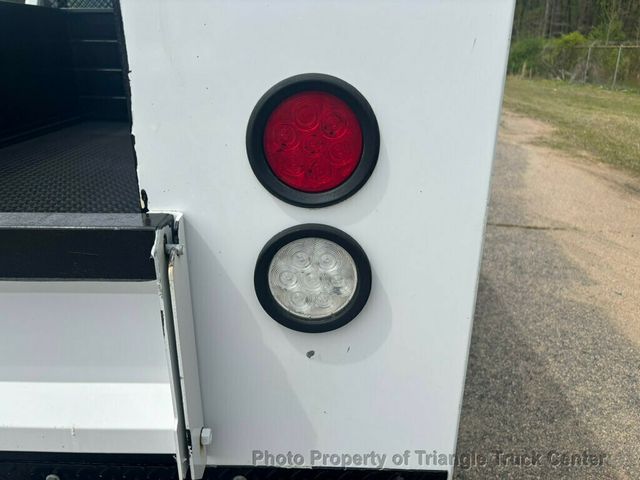 2016 Ford F250HD CREW UTILITY JUST 17k MILES! + - 22994071 - 58