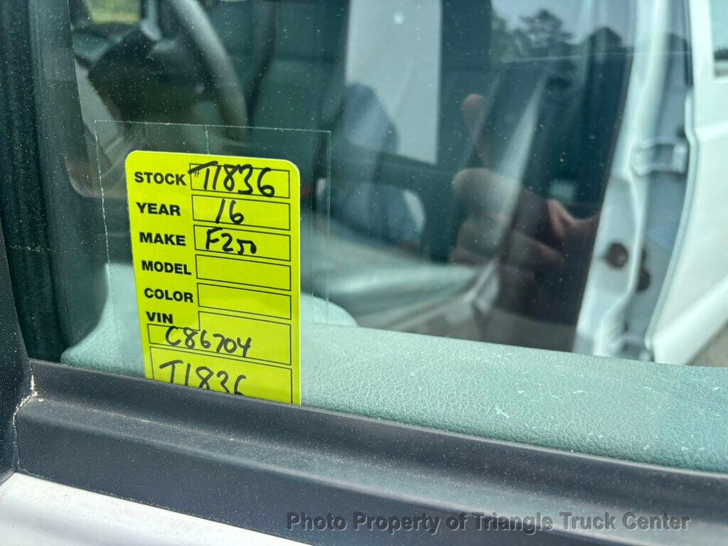 2016 Ford F250HD CREW UTILITY JUST 17k MILES! FINANCING! +LOOK INSIDE BOXES! SUPER NICE UNIT! - 22994071 - 55