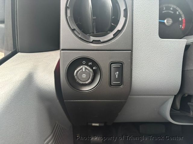 2016 Ford F250HD JUST 25k MILES! 4 DOOR SC UTILITY! +SUPER CLEAN UNIT! FINANCE OR LEASE! - 23017568 - 25