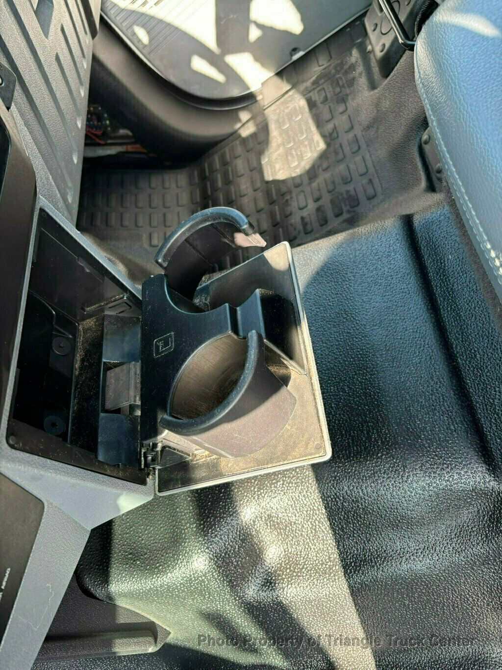 2016 Ford F250HD STAKE BODY JUST 26k MILES! +MORE IN STOCK! FINANCE OR LEASE! - 22957032 - 25