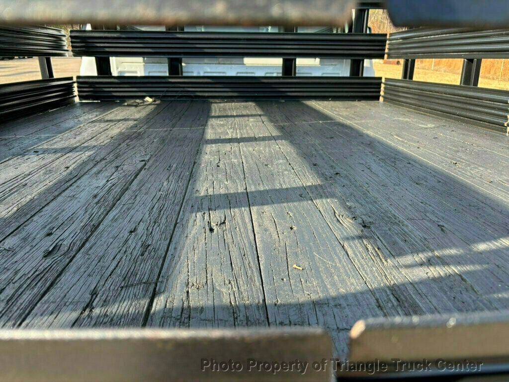 2016 Ford F250HD STAKE BODY JUST 26k MILES! +MORE IN STOCK! FINANCE OR LEASE! - 22957032 - 8