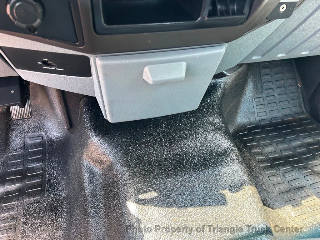 2016 Ford F250HD UTILITY BODY 91k MILES! SPECIAL! ONE OWNER! +HITCH RECEIVER! FINANCE OR LEASE! 100 PICTURES! - 22864547 - 16