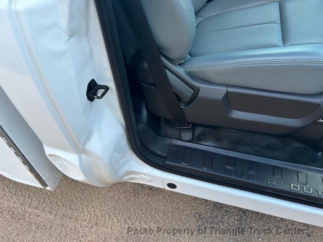 2016 Ford F250HD UTILITY BODY 91k MILES! SPECIAL! ONE OWNER! +HITCH RECEIVER! FINANCE OR LEASE! 100 PICTURES! - 22864547 - 36