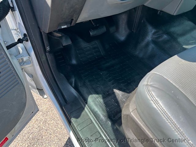 2016 Ford F250HD UTILITY BODY JUS 71k MILES! ONE OWNER! ++HITCH RECEIVER! FINANCE OR LEASE! 100 PICTURES! - 22864582 - 10