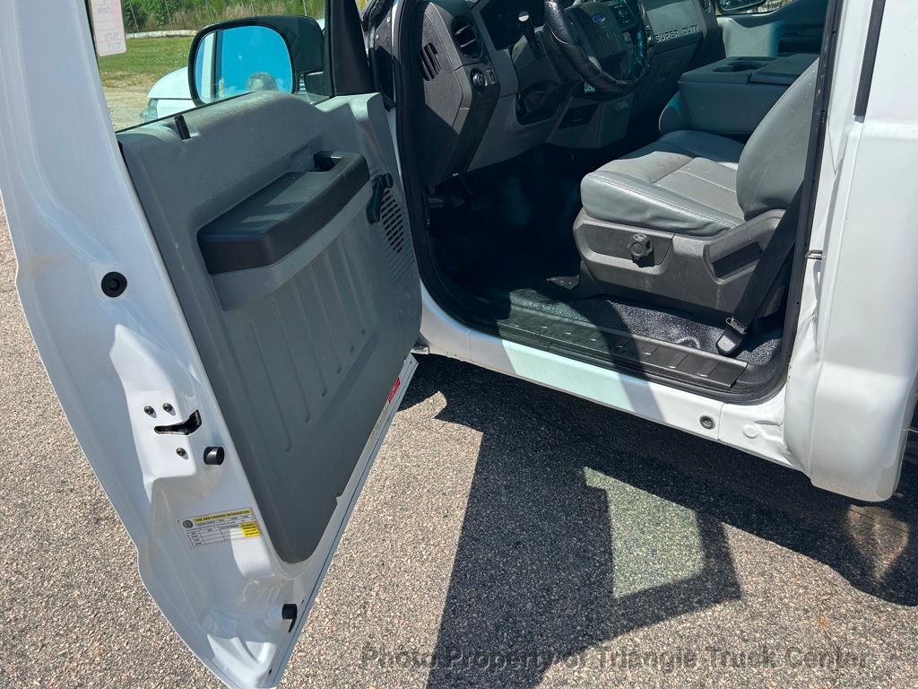 2016 Ford F250HD UTILITY BODY JUS 71k MILES! ONE OWNER! ++HITCH RECEIVER! FINANCE OR LEASE! 100 PICTURES! - 22864582 - 12