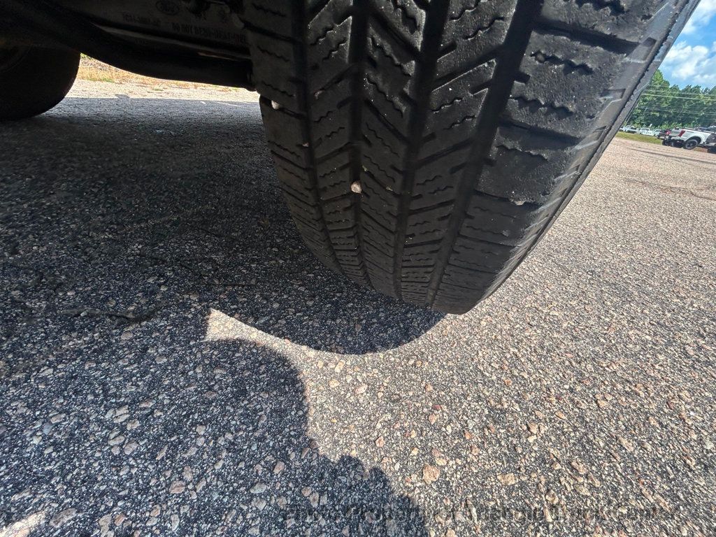 2016 Ford F250HD UTILITY BODY JUS 71k MILES! ONE OWNER! ++HITCH RECEIVER! FINANCE OR LEASE! 100 PICTURES! - 22864582 - 31